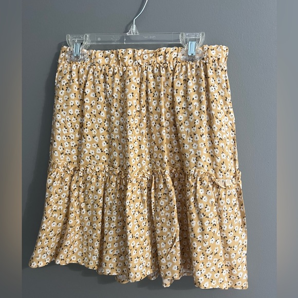 Skirt - Picture 1 of 1